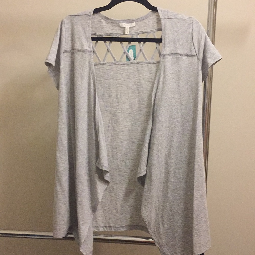 Maurice’s top